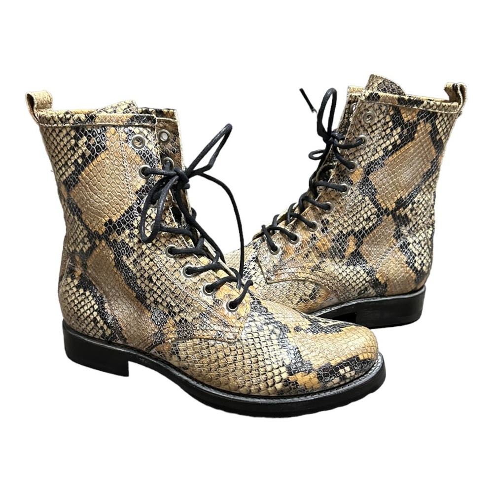 FRYE Veronica Snakeskin Embossed Leather Lace Up Combat Boot Tan Black SIZE 8 - Picture 3 of 8